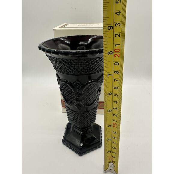 Vintage Avon 1876 Cape Cod Collection Ruby Red Glass Footed Vase 8" new in box! - Picture 3 of 7